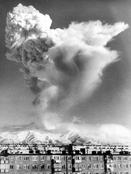 Извержение Авачинского вулкана. Январь 1991 года