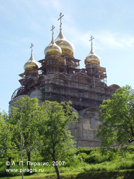 Петропавловск-Камчатский, Кафедральный собор Святой Живоначальной Троицы